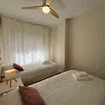 Rghost-apartamento Cervantes En Pleno Centro De
