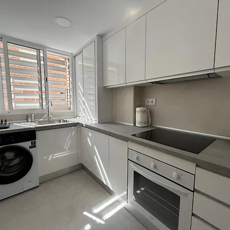 Rghost-apartamento Cervantes En Pleno Centro De