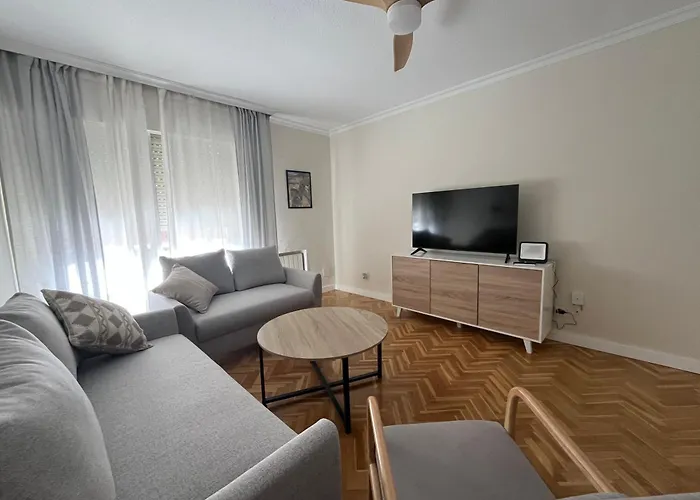 Rghost-apartamento Cervantes En Pleno Centro De * Cordoba