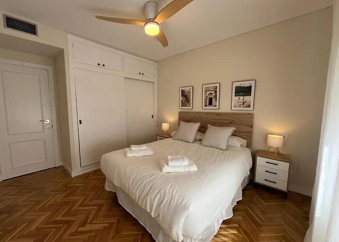 Rghost-apartamento Cervantes En Pleno Centro De Apartment *