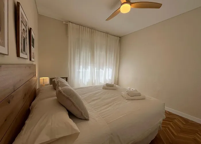 Rghost-apartamento Cervantes En Pleno Centro De Apartment *