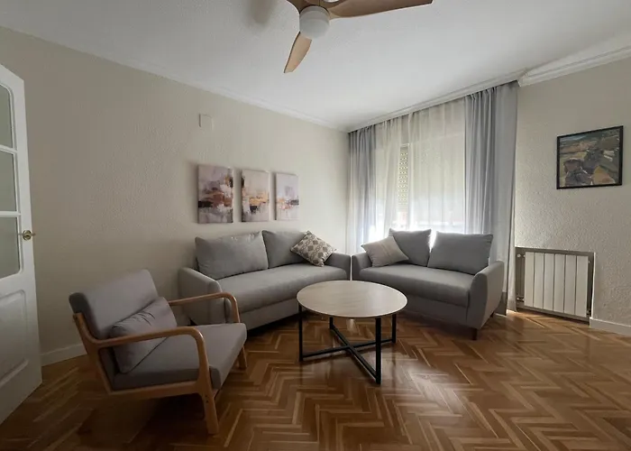 Rghost-apartamento Cervantes En Pleno Centro De Apartment